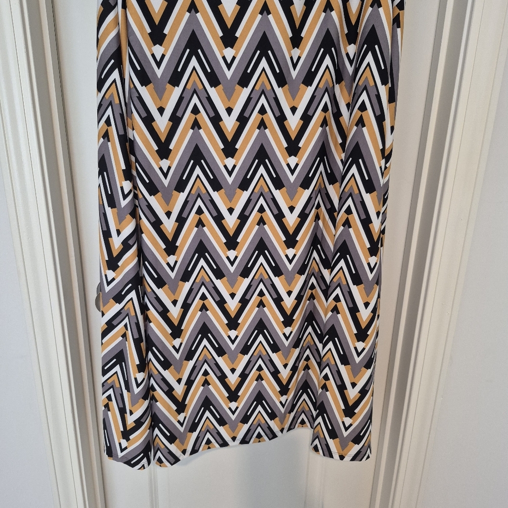 Robert Louis Large Gold Gray Flowy Skirt - Picture 3 of 8